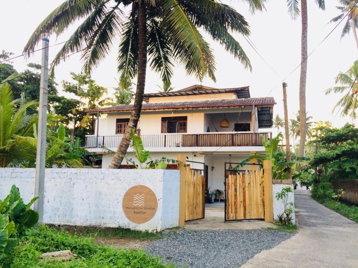 Marshmallow Homestay Ahangama Exterior foto