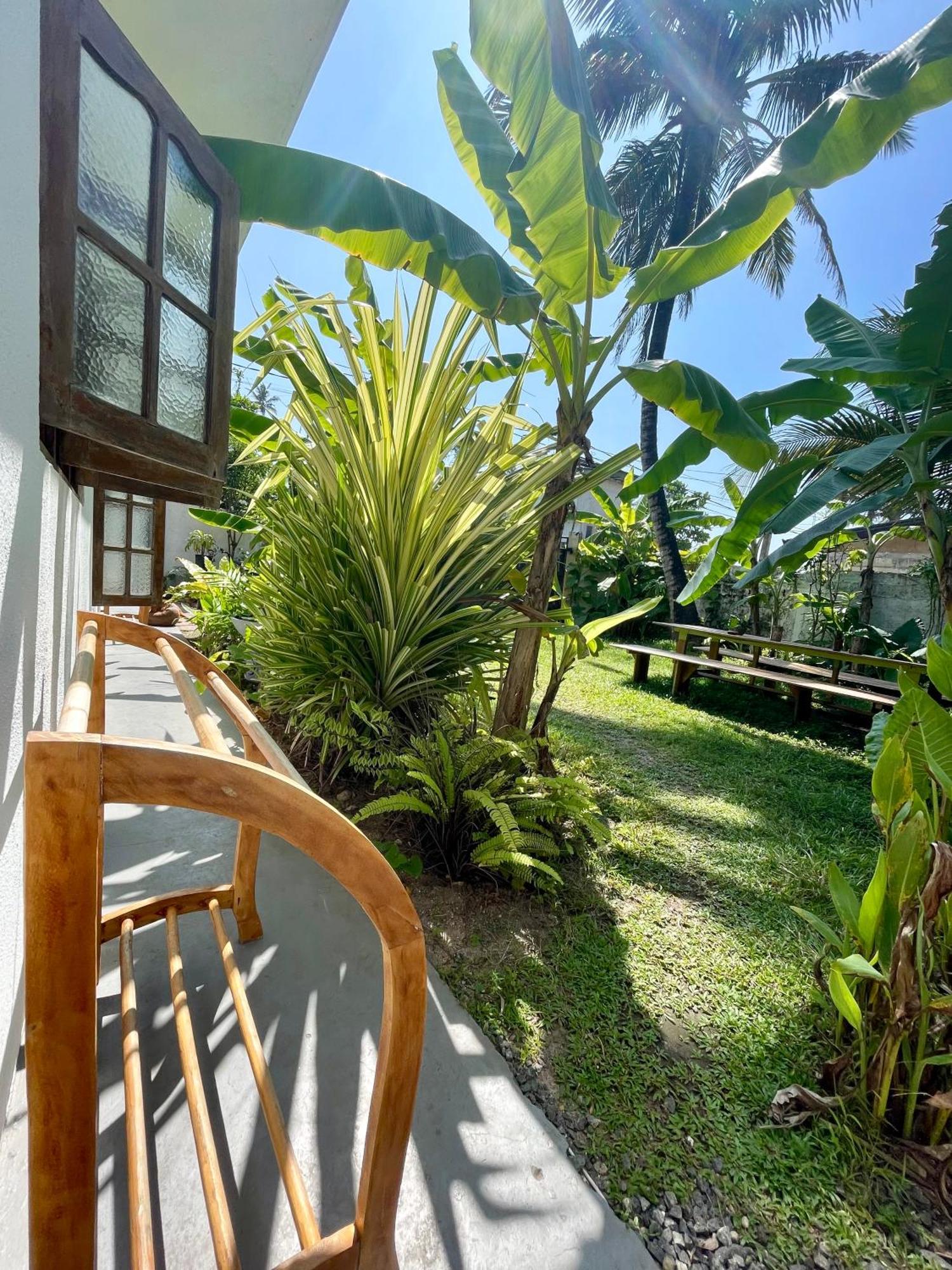 Marshmallow Homestay Ahangama Exterior foto