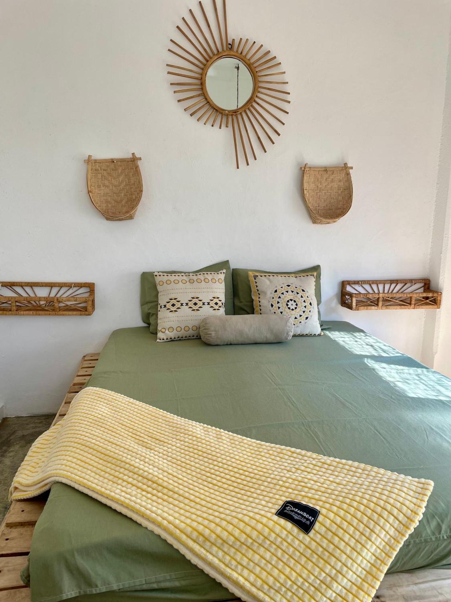 Marshmallow Homestay Ahangama Exterior foto